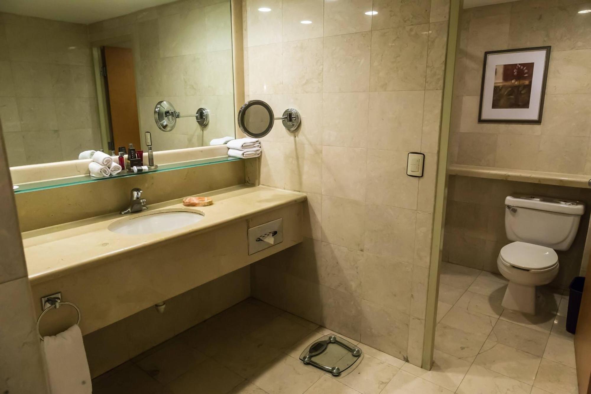 Marriott Tijuana Hotel Extérieur photo