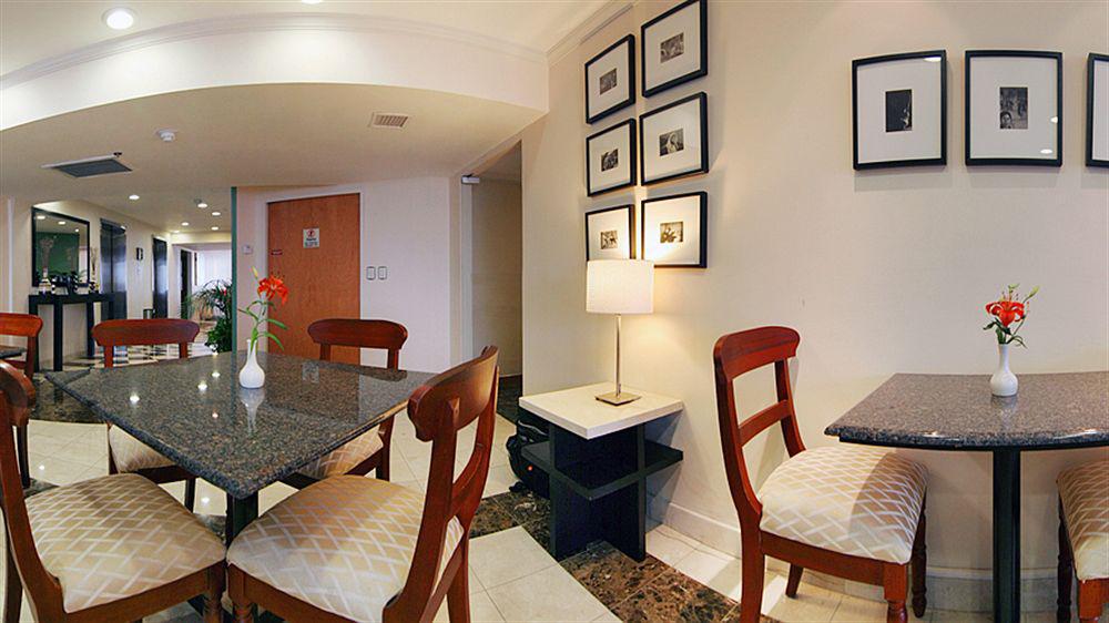 Marriott Tijuana Hotel Extérieur photo